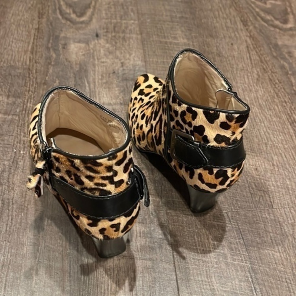 Cole  Haan kitten heel bootie - Picture 3 of 8